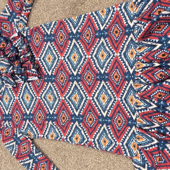 Geometric Patterned Ruffle Sleeve Dress - Picture 3 of 3